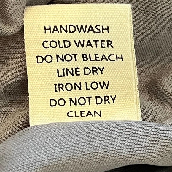 FASHION ON EARTH DOTTED FAUX WRAP‎ TIE FRONT SIDE ZIP SHORT GRAY/WHITE LARGE NWT - Picture 10 of 11